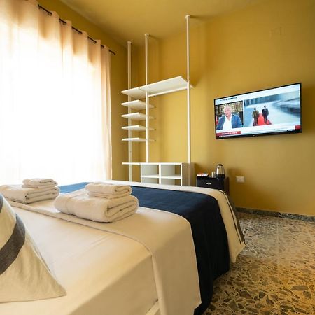 Budget rooms sonnino 37 Cagliari Buitenkant foto