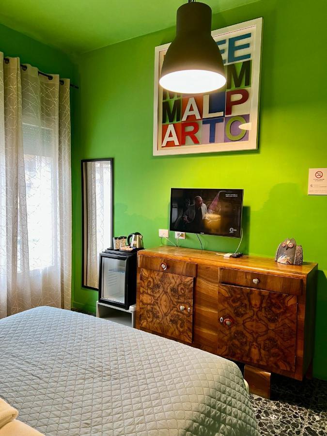 Budget rooms sonnino 37 Cagliari Buitenkant foto