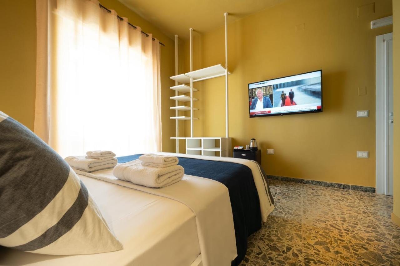 Budget rooms sonnino 37 Cagliari Buitenkant foto